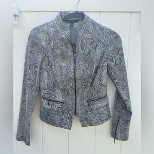 White House Black Market snake print jacket. Size 00